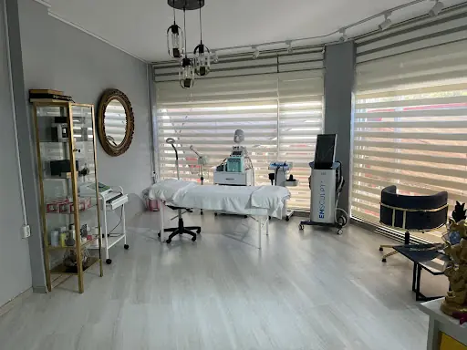 Fk Güzellik Salonu