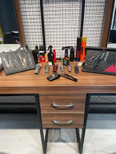 BARBER CLUB - Erkek Kuaförü