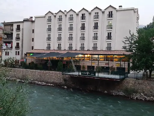 Çatak Mirava River Suites Hotel