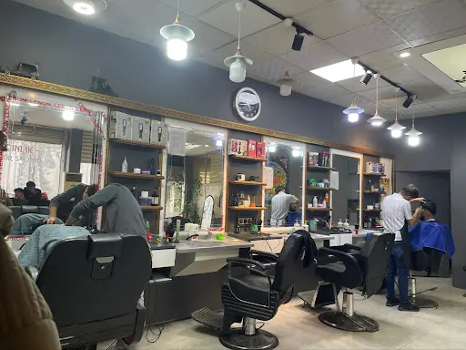 AYDINLIK KUAFÖR SALONU