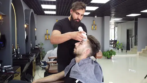 Gentlemens barber club 2