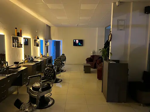 Musa Kavak Hair Designer 2