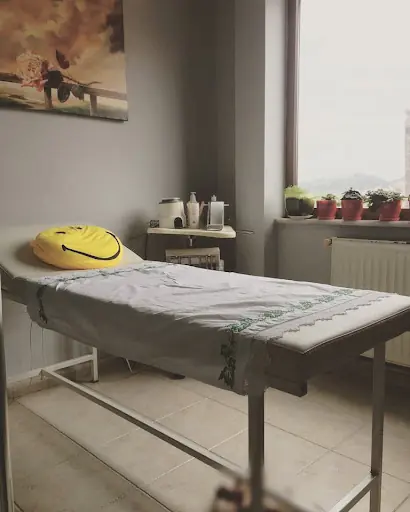 Çağla Güzellik Salonu 4