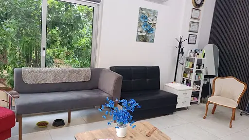 NURCAN DEMİR KUAFÖR MEZİTLİ 2