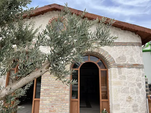 MUTUNA ZEYTİNYAĞI FABRİKASI & YÖRESEL ÜRÜNLER SATIŞ MAĞAZASI 4