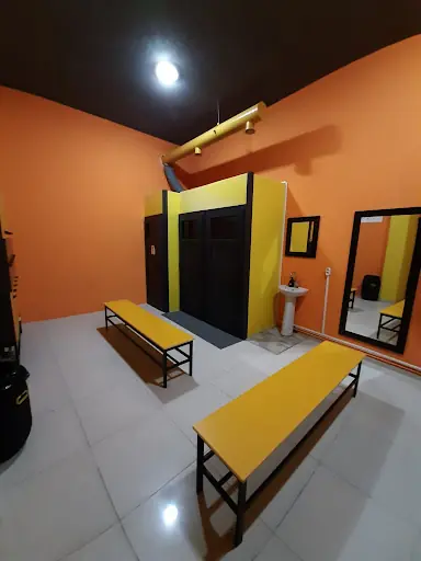 Fitsin Sports Club 4