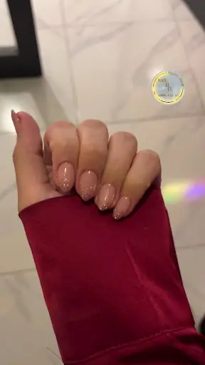 Berfin Çalışkan Beauty Saloon – Tırnak / Nail Studio, İstanbul (3. fotoğraf)