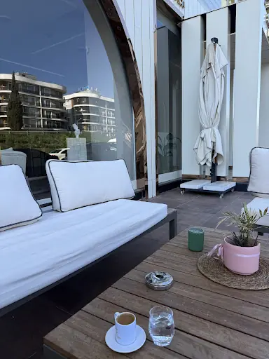 Sude Ezo Özcelik Beauty