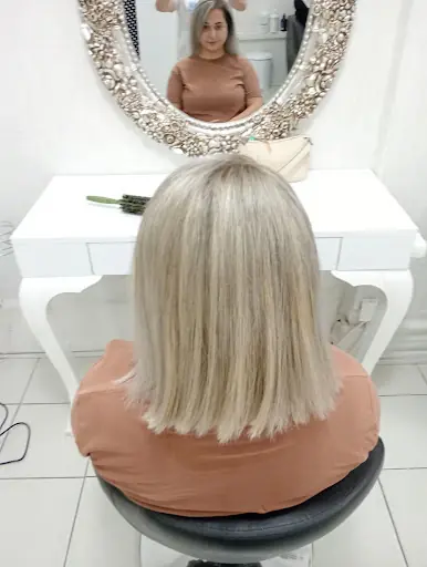 KUAFÖR AYŞEGÜL
