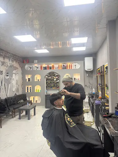 Gold tıraş kuaför salonu 3