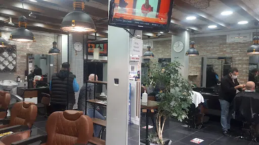 EFOR Erkek Kuaför & Solarıum Salonu 2