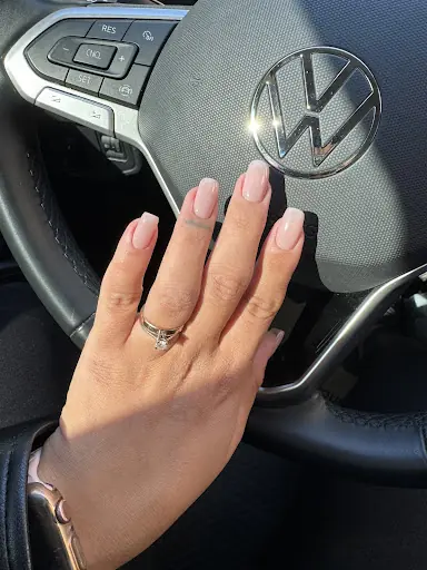 Elie Beauty Studio 3