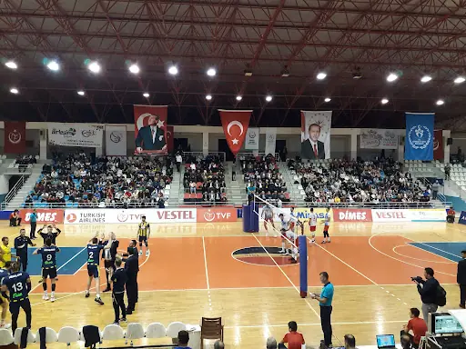Tokat Ali Yücel Spor Salonu kamu 2