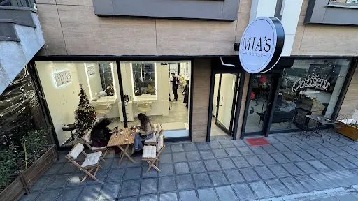 Mia’s Kuaför 3