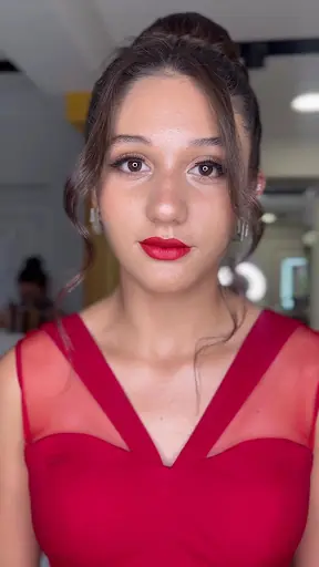 Nuray Kuaför ve Güzellik Salonu 2