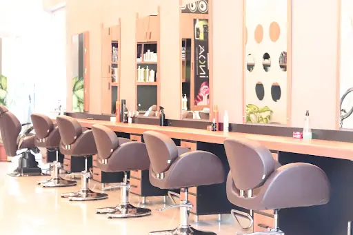 Alper Damdelen Hairdresser Hair Extensions İstanbul 3