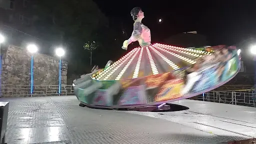 Lunapark 4
