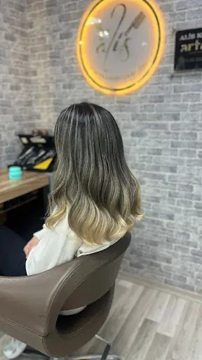 Alis Kuaför & Guzellik Salonu 4