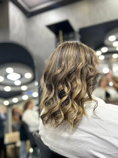 Kiryal bayan kuaförü beauty center 4