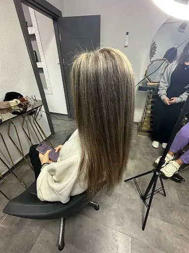 Yasemin Bayan Kuaförü