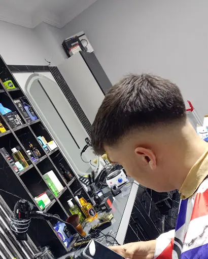 Hair Artist Batuhan Onur