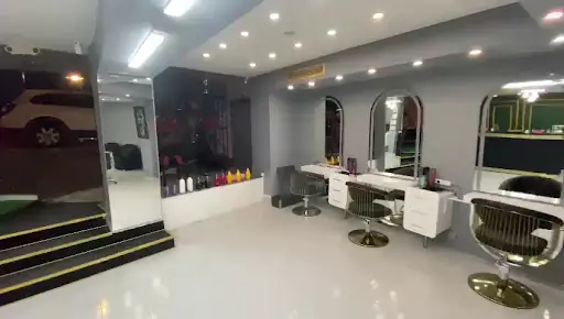 Saloon Pırlanta Bayan Kuaförü 3