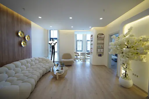 NÇ Luxury Güzellik Merkezi 2