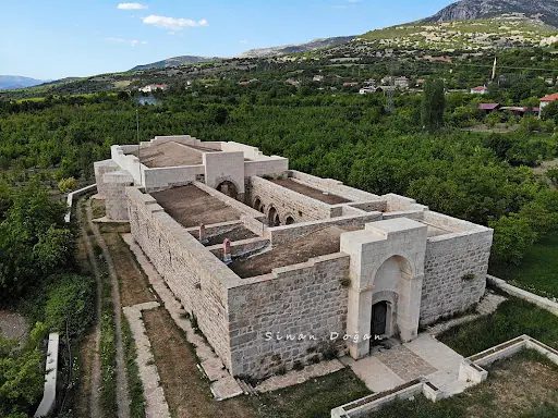 Ertokuş Kervansarayı