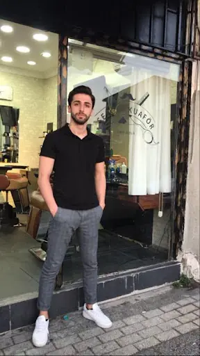Ömer Sezgin Erkek Kuaförü