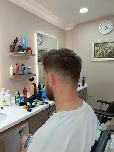 Berber Arif Beşiktaş Erkek Kuaförü 💈 2