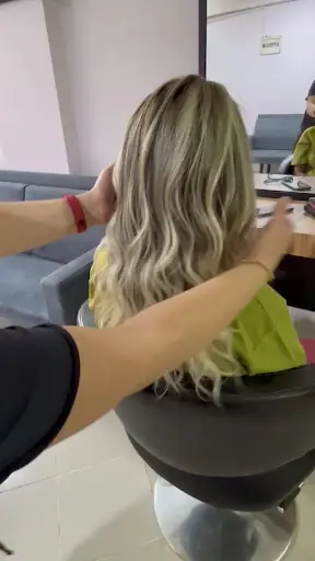 Özgül Kuaför 3