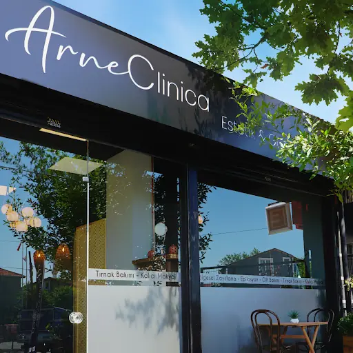 Arne Clinica 4