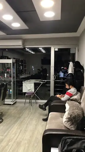 Selçuk Hair Design Studio – Kuaför, İstanbul (2. fotoğraf)