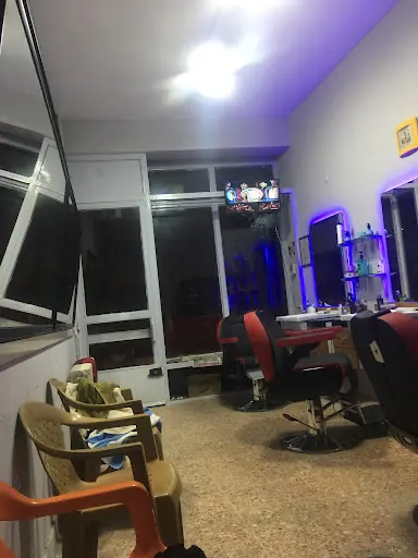 Poyraz Erkek Kuaforu