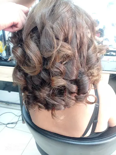 Saloon Arya Sergen Saç Tasarım 4