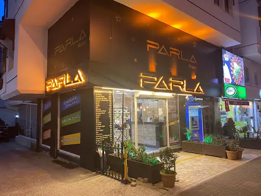 PARLA Beauty