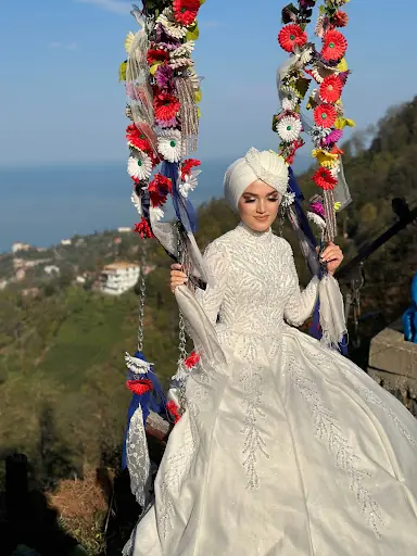 Cemile Aslan Kuaför ve Tasarım Merkezi 3