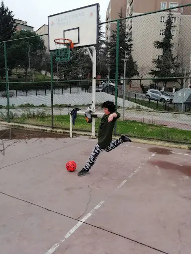 T.C. KAĞITHANE BELEDİYESI PAZAR YERİ PARKI – Diğer (Güzellik), İstanbul (2. fotoğraf)