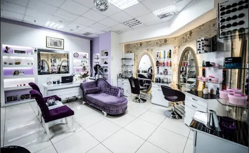 Emel ACAR Güzellik Merkezi & Kuaför Salonu Başakşehir