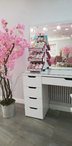 Art Beauty Lounge – Tırnak / Nail Studio, İstanbul (4. fotoğraf)