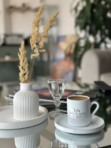 Emine Aksu Beautylife Konyaaltı 2