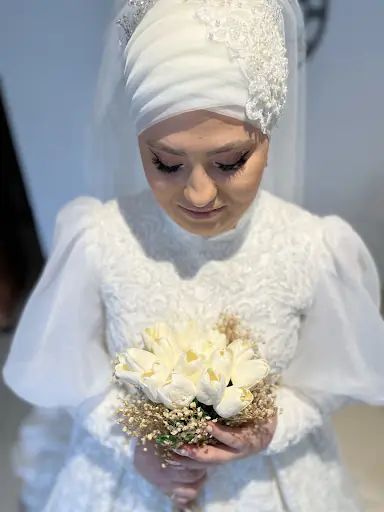 ÖZLEM ŞÖLEN Bayan Kuaförü 4