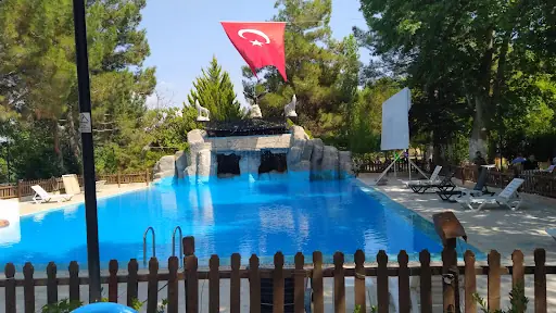 Barutlusu Havuzlu Park 3