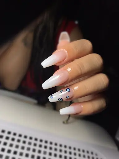Saloon Flamingo Bayan Kuaförü / Güzellik Salonu - SOMA