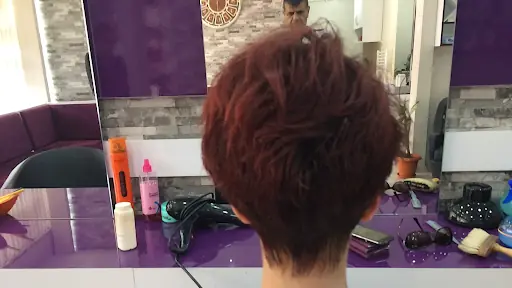 Çeçen Bayan Kuaförü 3