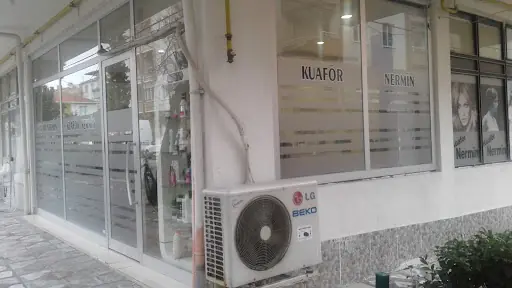 Nur Bayan Kuaförü