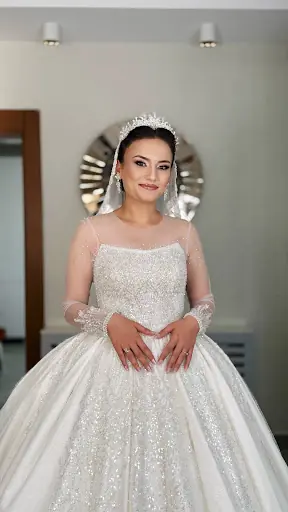 Beyza üçler makeup studio 4
