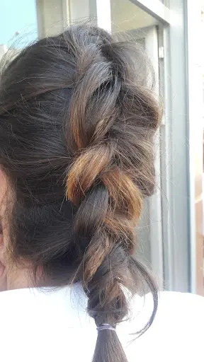 VOGUE BAYAN KUAFÖR SALONU