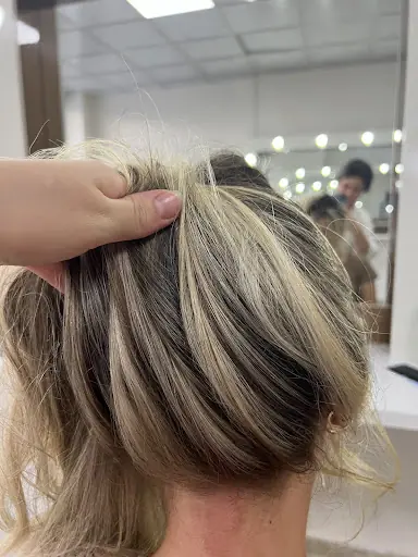 Merve Karatay Coiffeur