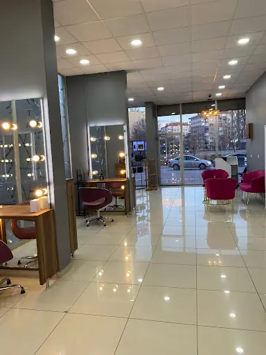 Hair & MakeUp Studio Özlem Kaplan 3